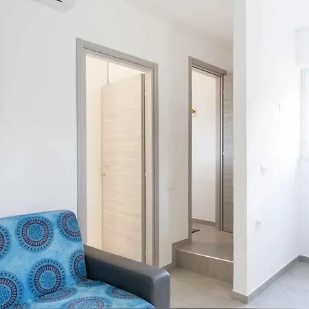 Casa Chic Con Wifi 10 Min Dal Mare Apartment *